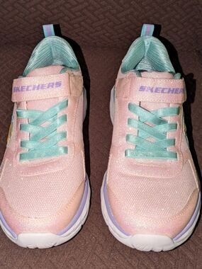 Girls New Skechers Big Girls Pink Glitter 4
